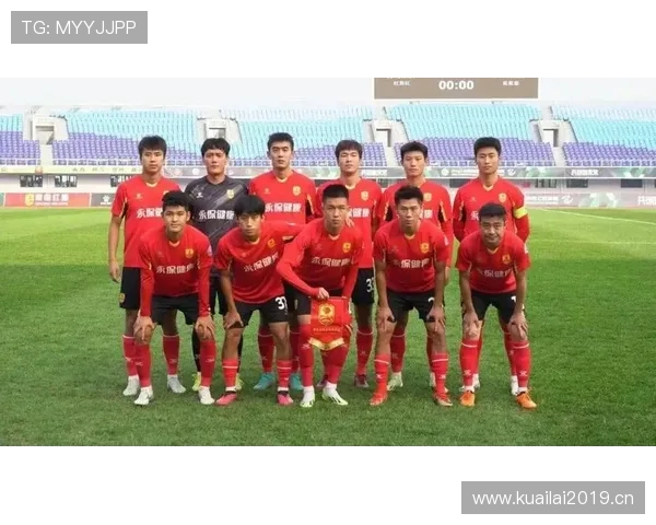 中甲激战正酣各队全力争夺升级名额赛事精彩纷呈 - 副本 - 副本 - 副本